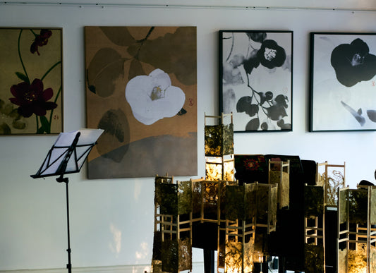 Between Flowers and Lights – Installation x Art x Music in Düsseldorf