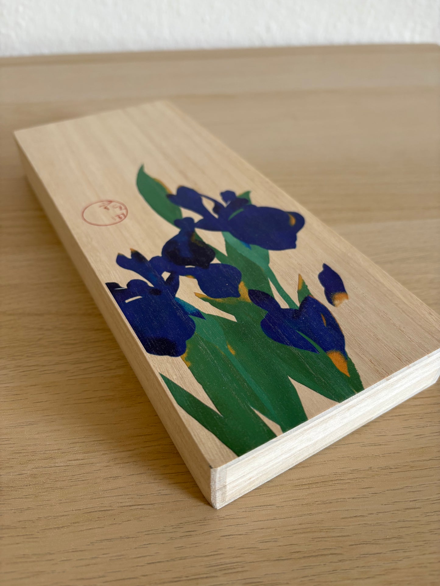 - Japanese Folding Fan in Paulownia Gift Box – Blue Iris